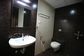 Zo Rooms Majestic Railway Station Bangalore Exterior foto